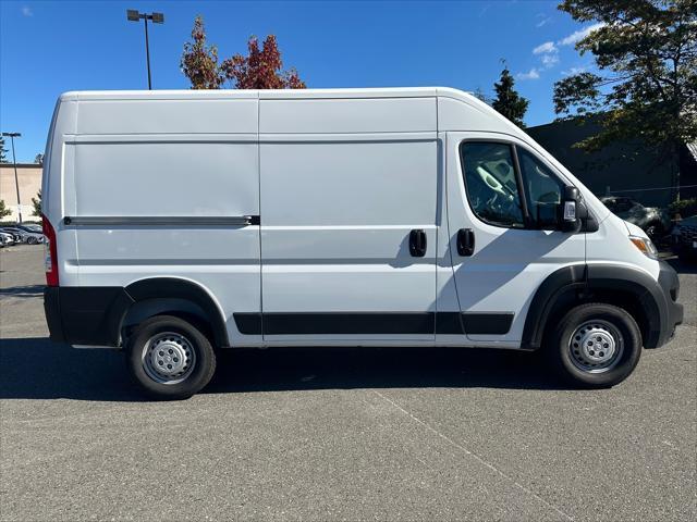 new 2024 Ram ProMaster 2500 car, priced at $42,460