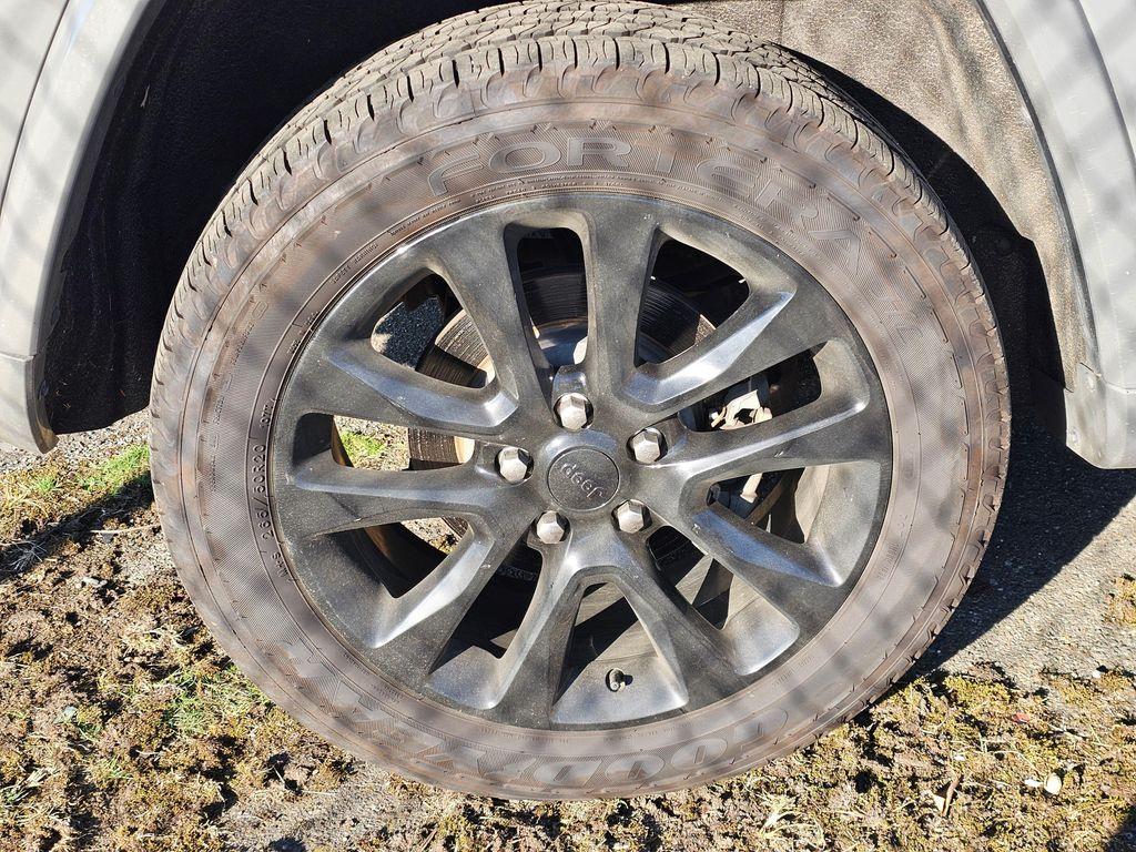 used 2019 Jeep Grand Cherokee car, priced at $24,888