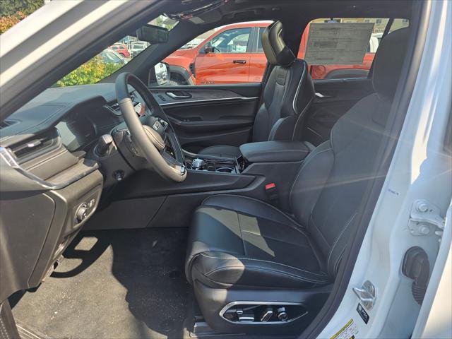 new 2024 Jeep Grand Cherokee car, priced at $53,860