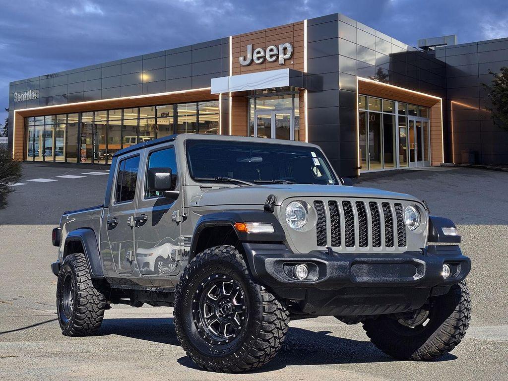 used 2020 Jeep Gladiator car, priced at $31,714