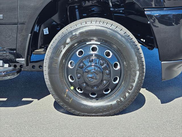 new 2025 Ram 3500 car, priced at $76,720