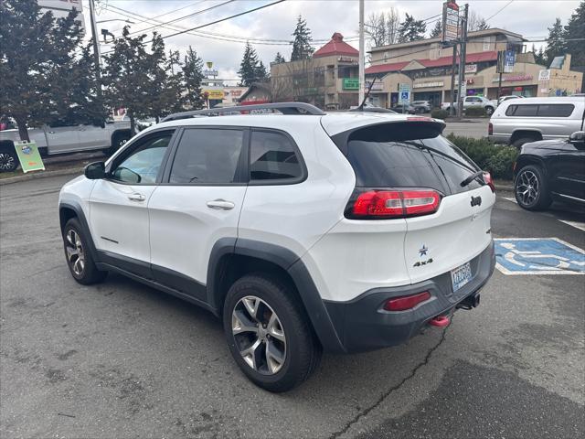 used 2015 Jeep Cherokee car, priced at $11,906