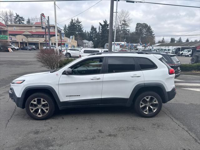 used 2015 Jeep Cherokee car, priced at $11,906