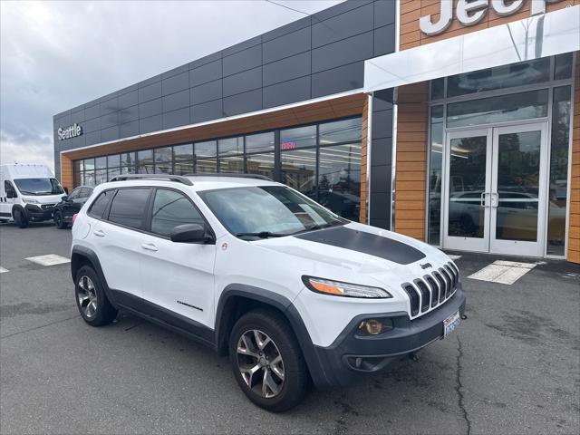 used 2015 Jeep Cherokee car, priced at $11,906