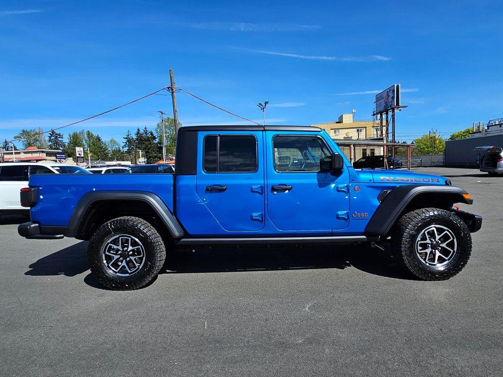 new 2025 Jeep Gladiator car, priced at $59,795
