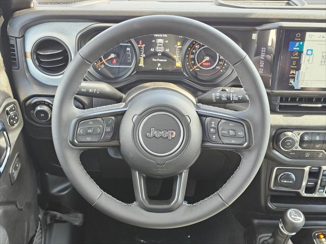 new 2025 Jeep Wrangler car, priced at $47,040