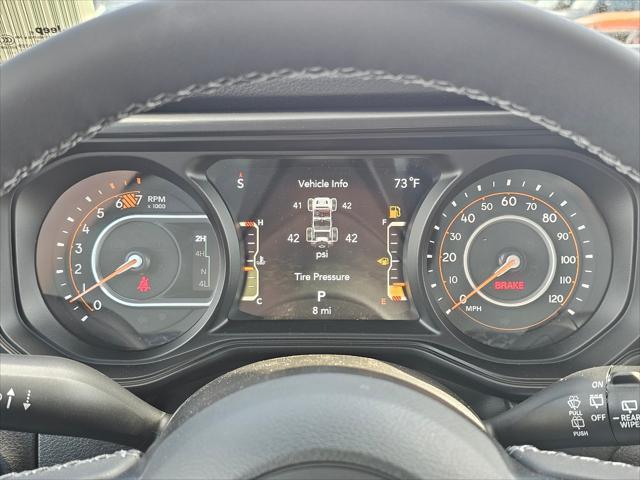 new 2025 Jeep Wrangler car, priced at $47,040