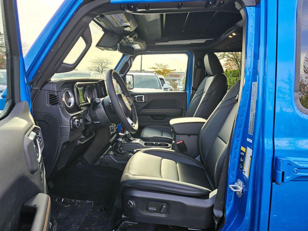 new 2025 Jeep Wrangler car, priced at $50,538