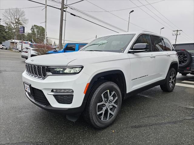 new 2025 Jeep Grand Cherokee car, priced at $40,200