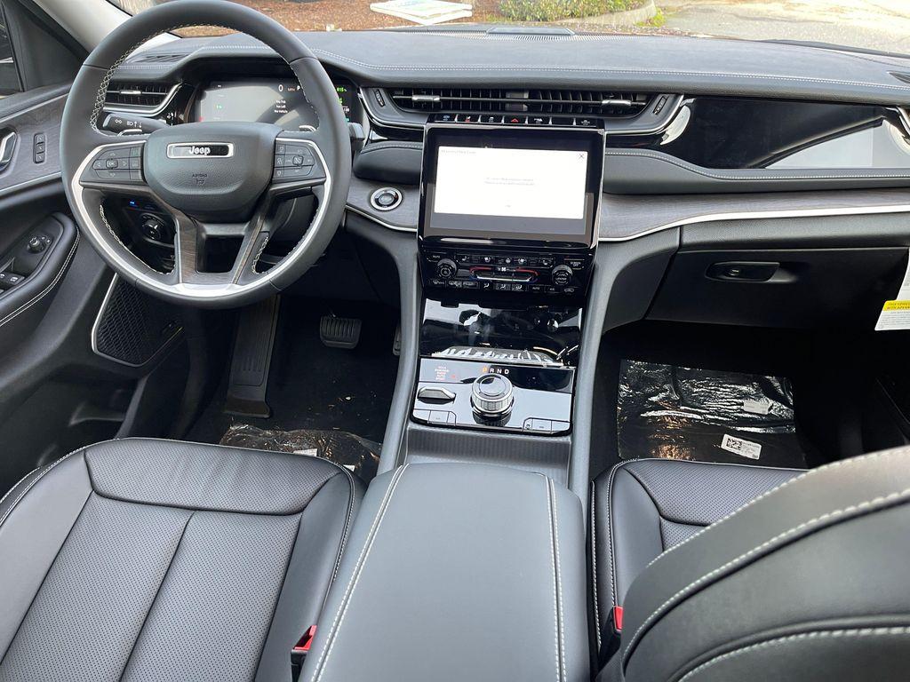 new 2024 Jeep Grand Cherokee 4xe car, priced at $42,273