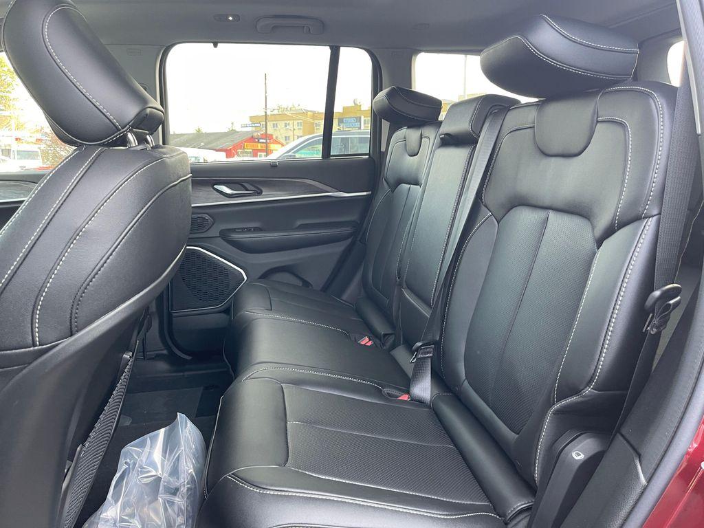 new 2024 Jeep Grand Cherokee 4xe car, priced at $42,273