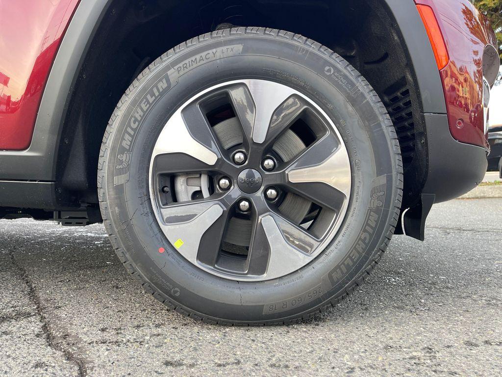new 2024 Jeep Grand Cherokee 4xe car, priced at $42,273