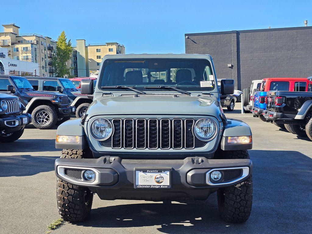 new 2025 Jeep Gladiator car, priced at $39,383