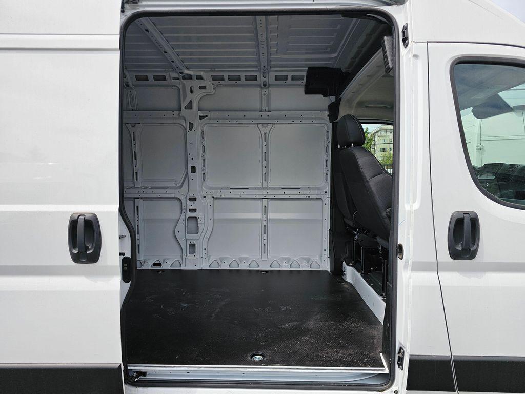 new 2025 Ram ProMaster 2500 car, priced at $48,635