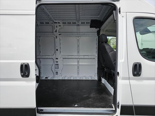 new 2025 Ram ProMaster 2500 car, priced at $48,635