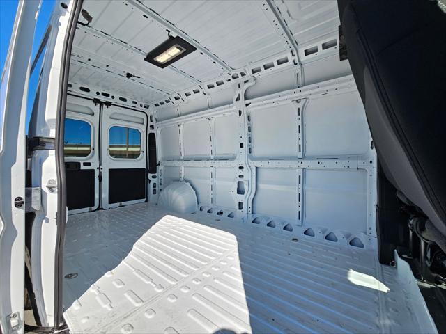 new 2025 Ram ProMaster 2500 car, priced at $47,318