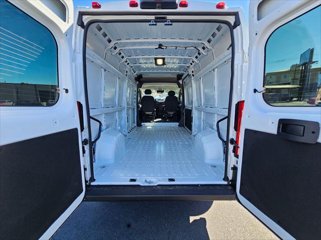 new 2025 Ram ProMaster 2500 car, priced at $47,318