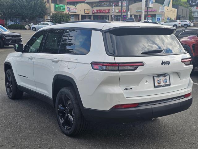 new 2024 Jeep Grand Cherokee L car, priced at $42,075