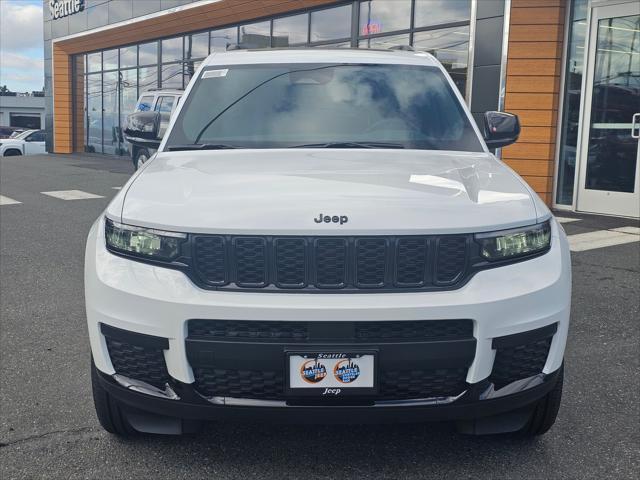 new 2024 Jeep Grand Cherokee L car, priced at $42,075