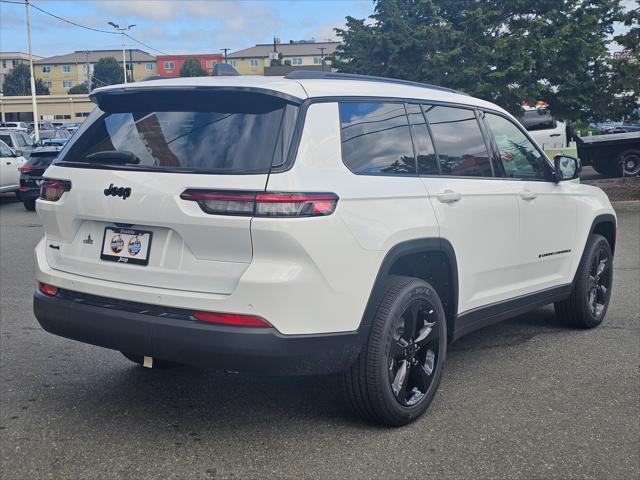 new 2024 Jeep Grand Cherokee L car, priced at $42,075