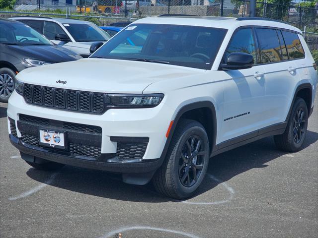 new 2024 Jeep Grand Cherokee L car, priced at $39,180