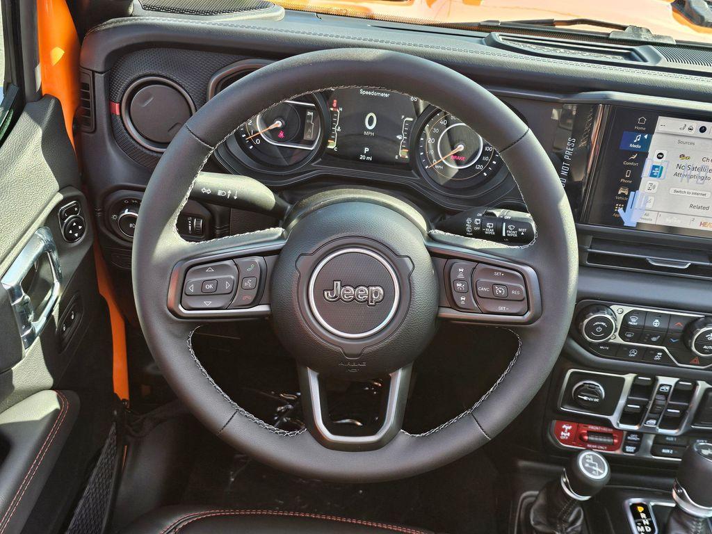 new 2025 Jeep Wrangler car, priced at $61,190