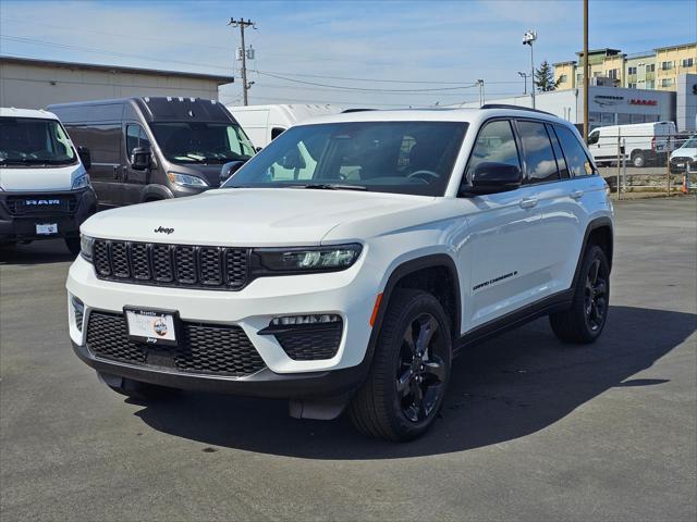 new 2025 Jeep Grand Cherokee car, priced at $50,435