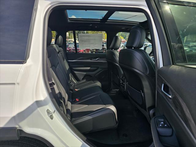 new 2025 Jeep Grand Cherokee car, priced at $50,435