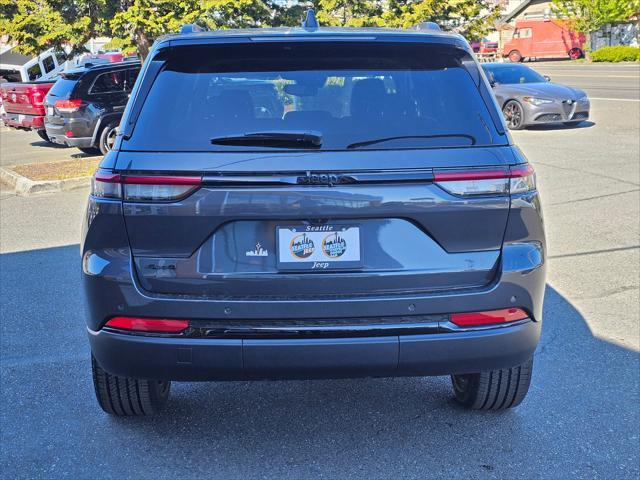 new 2024 Jeep Grand Cherokee car, priced at $37,670