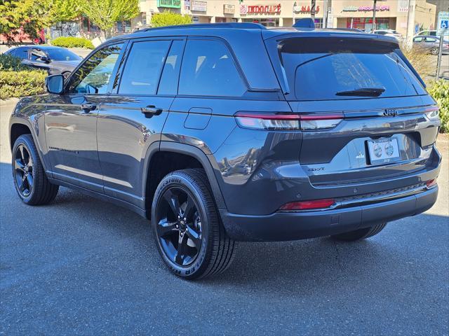 new 2024 Jeep Grand Cherokee car, priced at $37,670