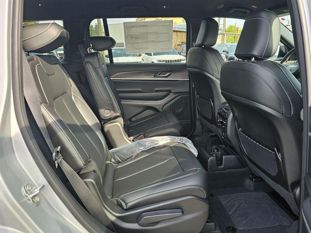 new 2025 Jeep Grand Cherokee L car, priced at $42,220