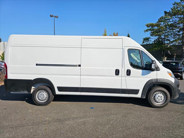 new 2024 Ram ProMaster 3500 car, priced at $45,715