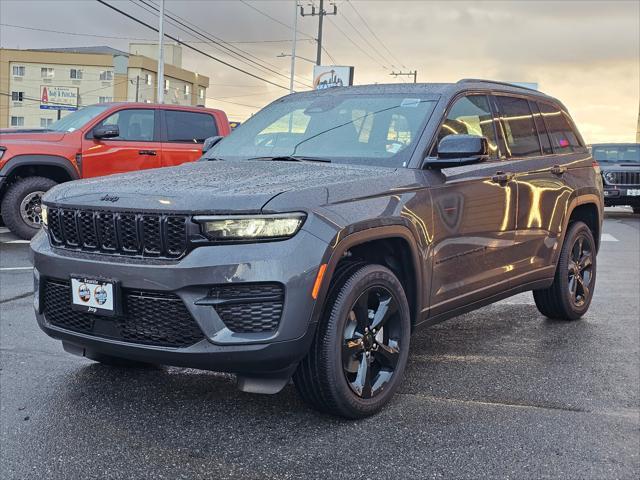 new 2025 Jeep Grand Cherokee car, priced at $46,675