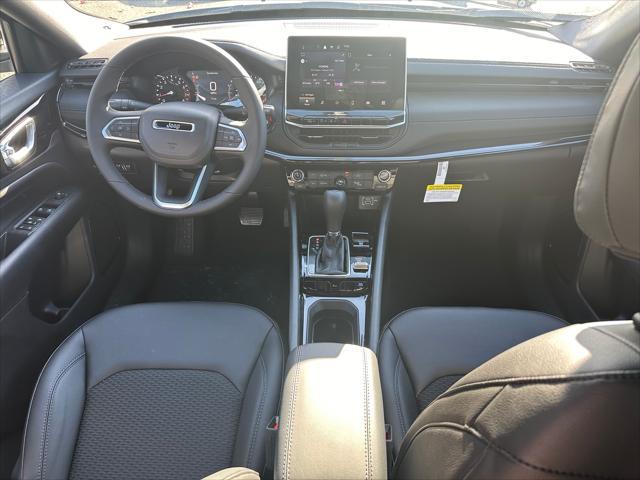 new 2025 Jeep Compass car, priced at $31,355