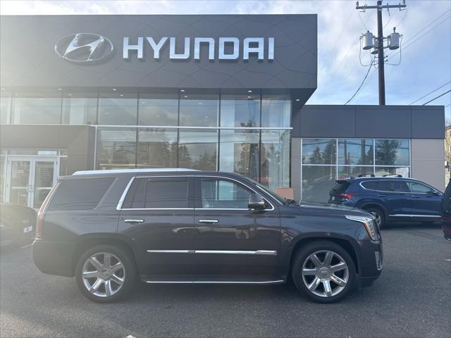 used 2016 Cadillac Escalade car, priced at $25,777