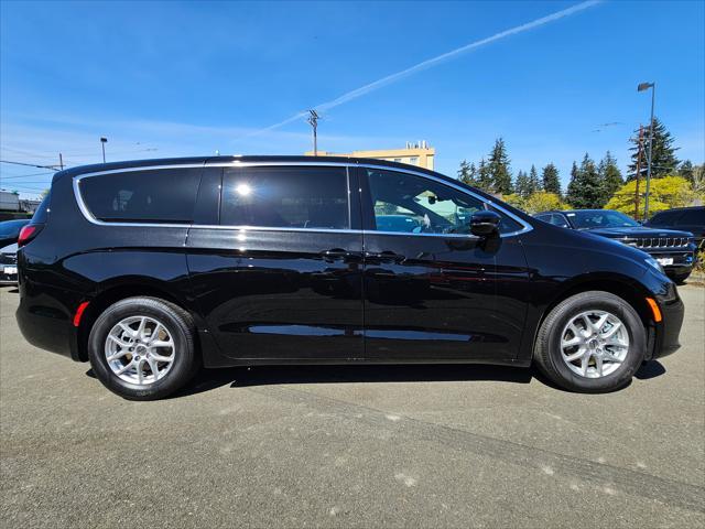 new 2025 Chrysler Pacifica car, priced at $38,145