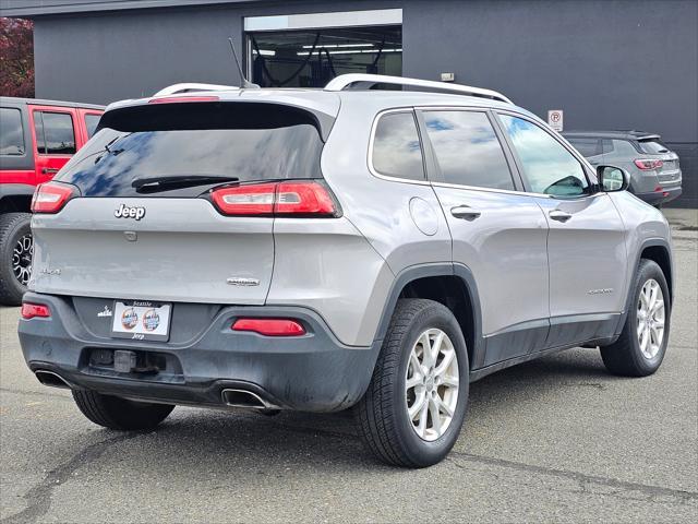 used 2015 Jeep Cherokee car, priced at $10,777
