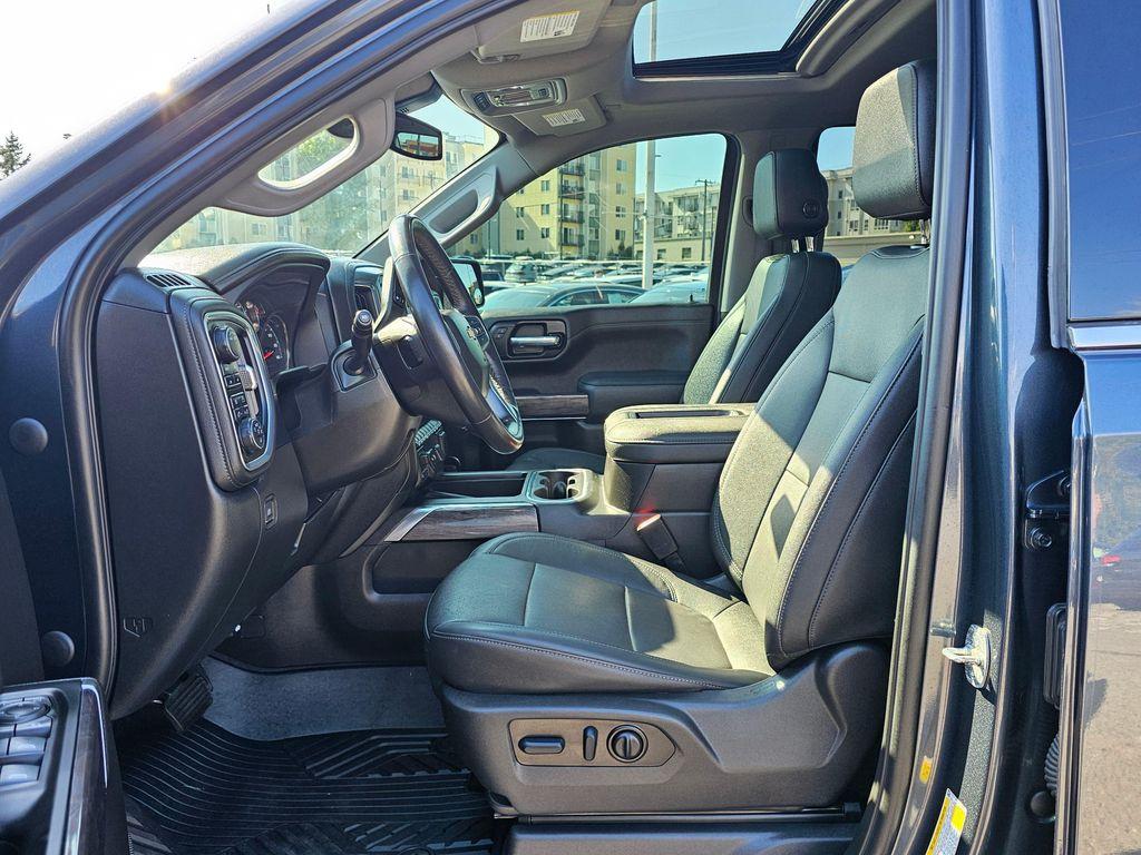 used 2022 Chevrolet Silverado 1500 car, priced at $44,996