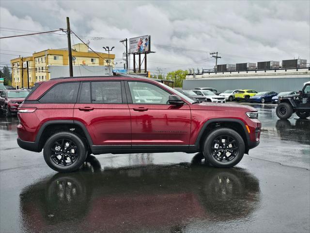 new 2025 Jeep Grand Cherokee car, priced at $44,230