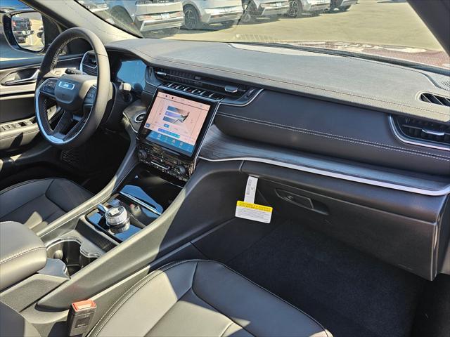 new 2025 Jeep Grand Cherokee car, priced at $50,235