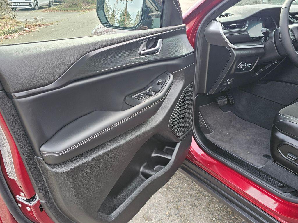 new 2025 Jeep Grand Cherokee L car, priced at $39,953