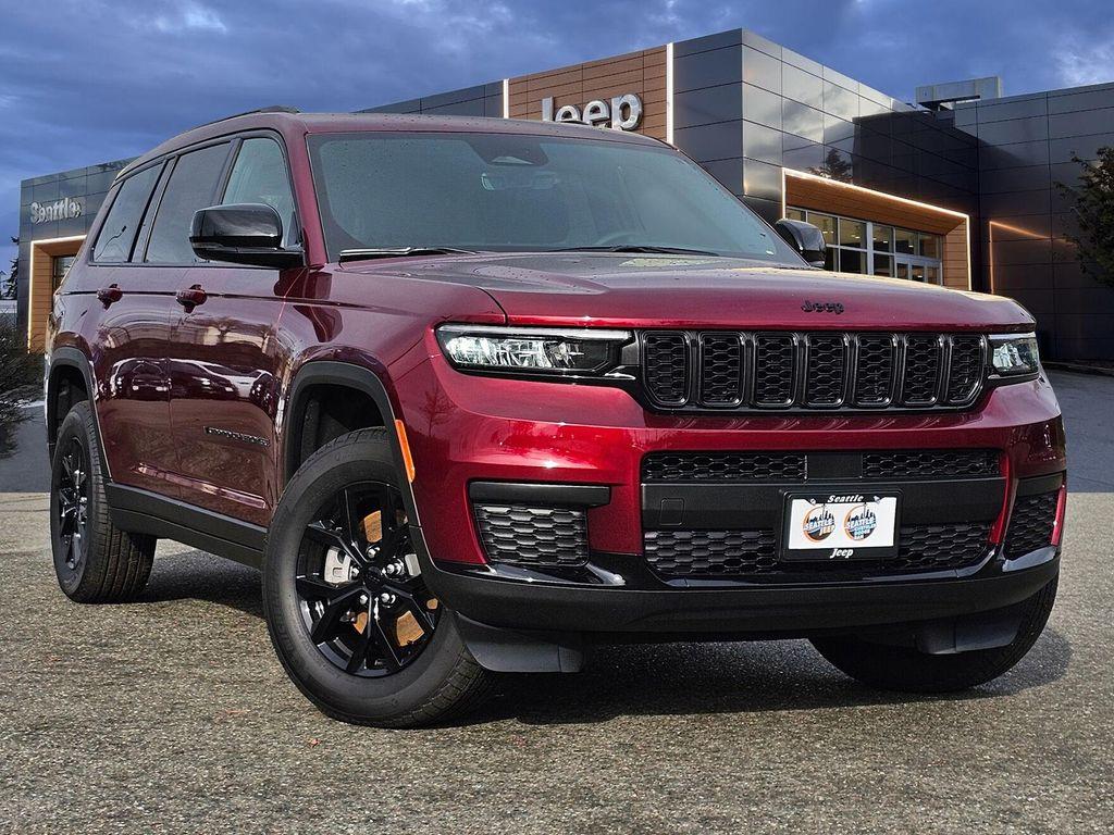 new 2025 Jeep Grand Cherokee L car, priced at $39,953