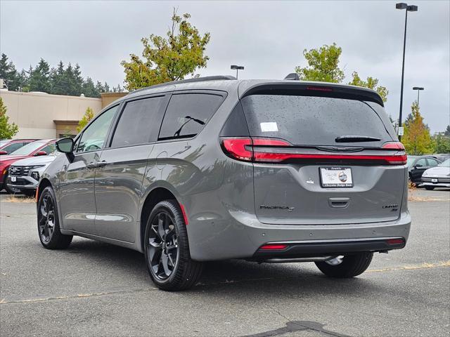 new 2025 Chrysler Pacifica car, priced at $51,335