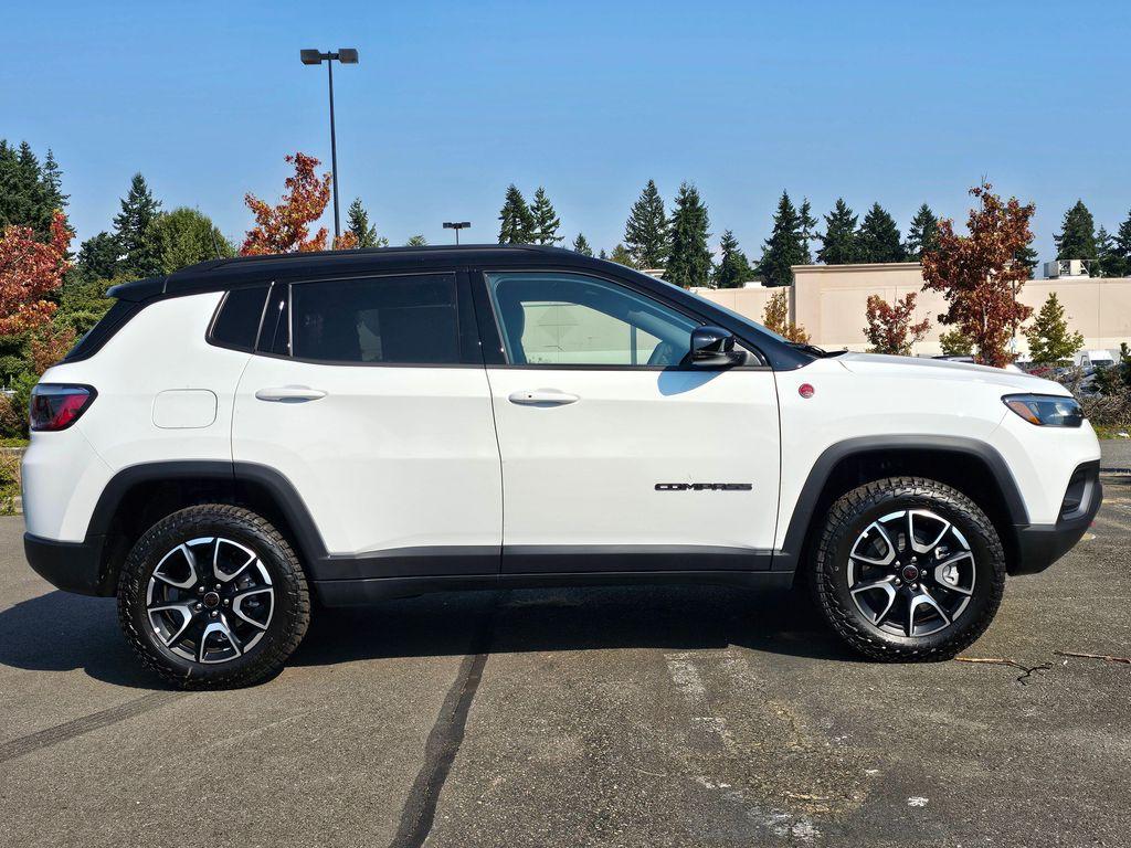 new 2025 Jeep Compass car, priced at $31,965