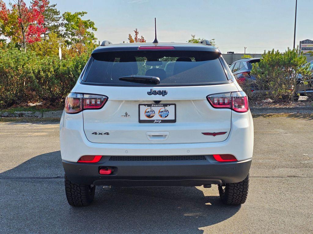 new 2025 Jeep Compass car, priced at $31,965