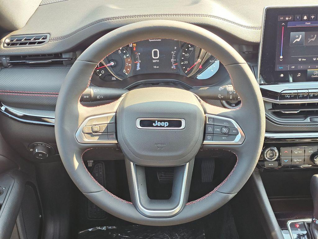 new 2025 Jeep Compass car, priced at $31,965