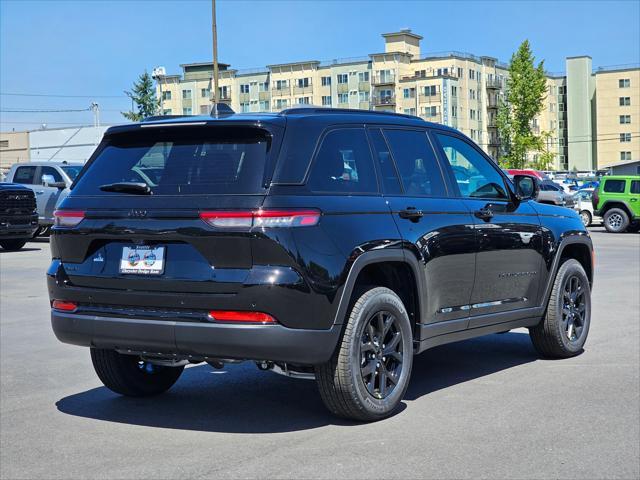 new 2025 Jeep Grand Cherokee car, priced at $43,730