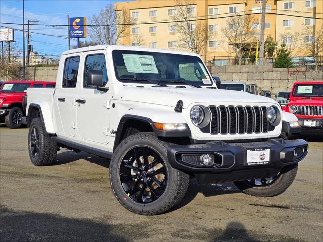 new 2025 Jeep Gladiator car, priced at $43,345