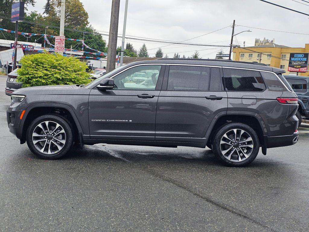 new 2024 Jeep Grand Cherokee L car, priced at $58,445
