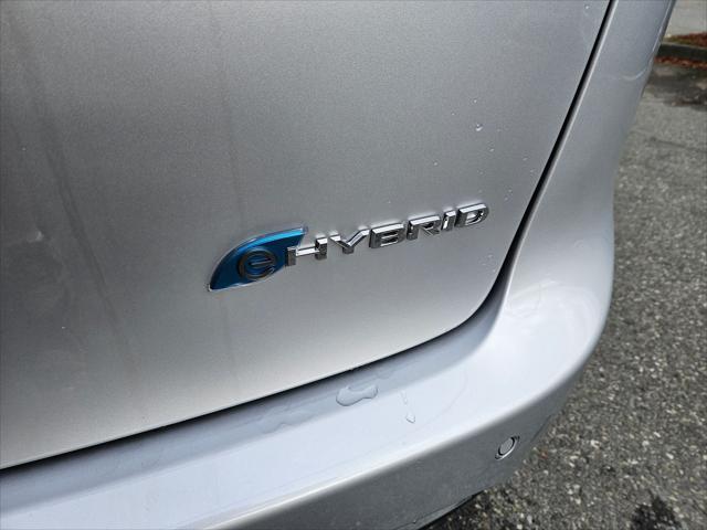 new 2023 Chrysler Pacifica Hybrid car, priced at $49,720